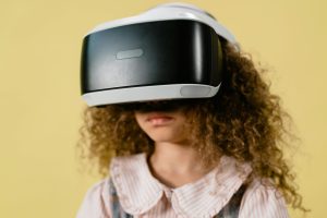 Transforming Higher Education Through Virtual Reality Immersive Experiences